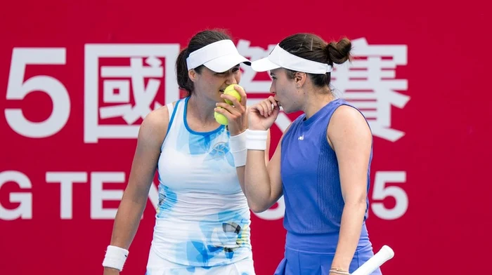 Monica Niculescu și Gabriela Ruse, campioane la Hong Kong. Foto hktennisopen