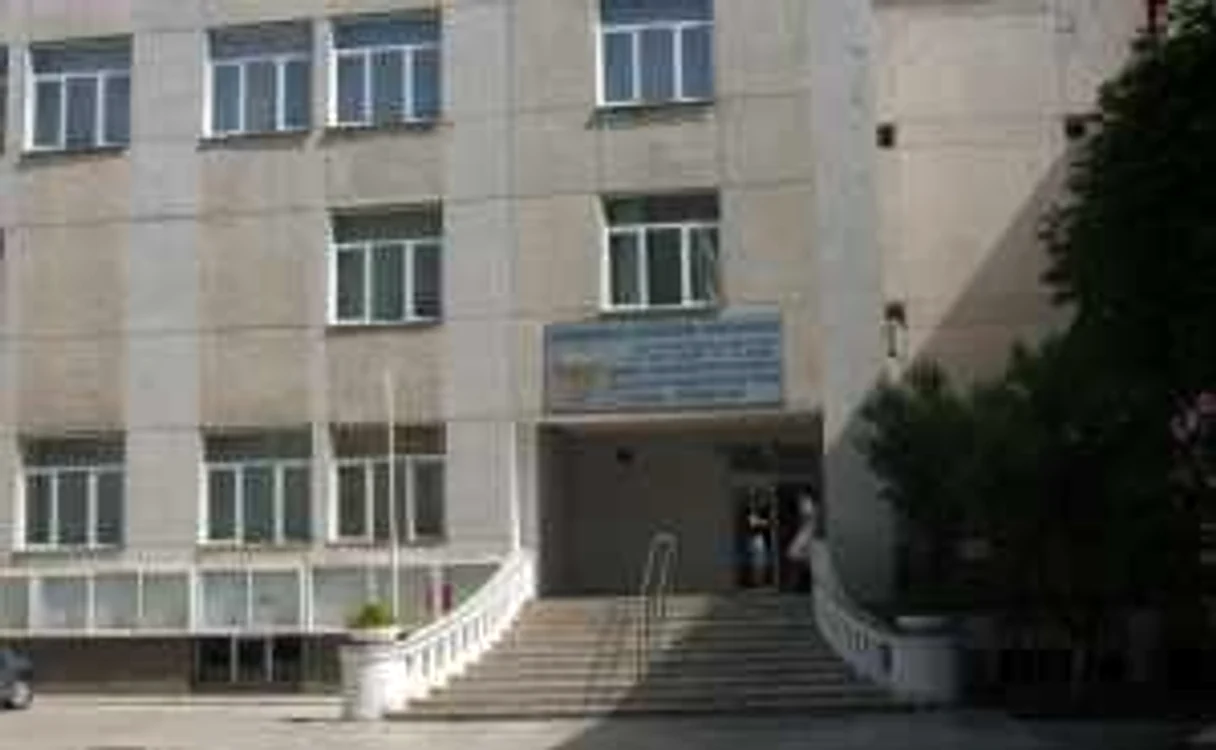 Secretara Universitatii acuzată de trafic de influenţă 