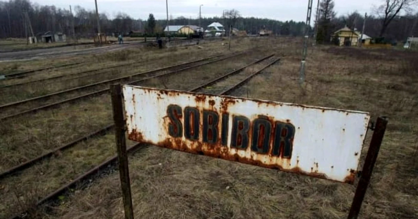 Aşa arată astăzi gara Sobibor din estul Poloniei 