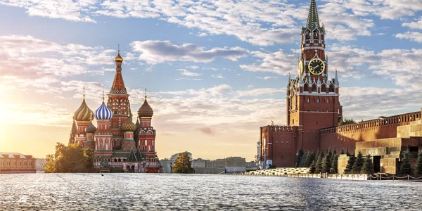 3 moscova shutterstock 506662225 jpg jpeg