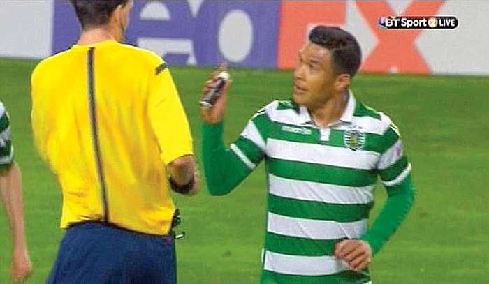 
    Gutierrrez i-a luat  arbitrului spray-ul   