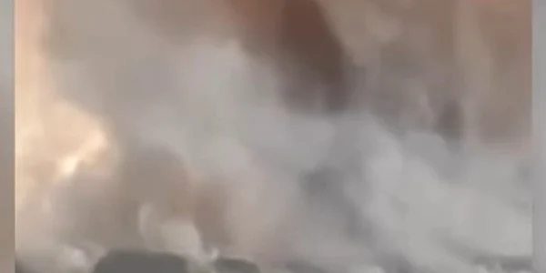 Incendiu la un depozit de munitie in Rusia Captura YouTube