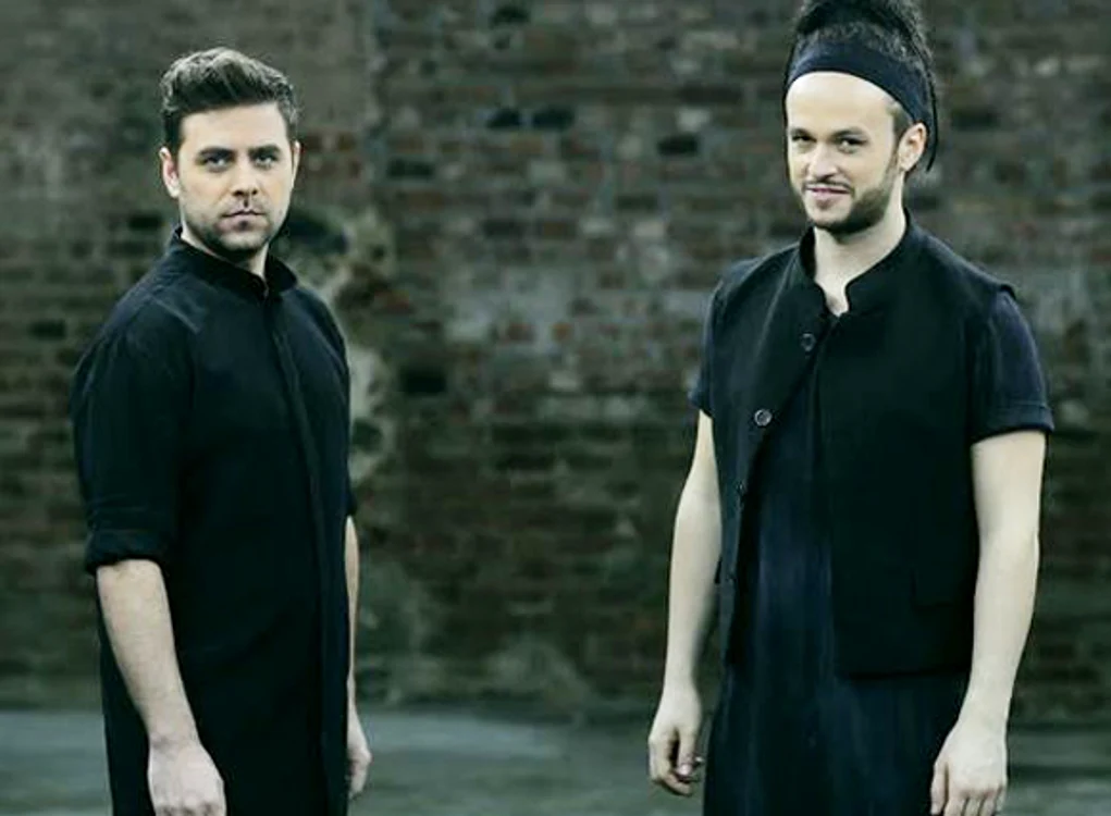 
    Alex Pelin și Ovidiu Baciu alias Naguale formează echipa de producători muzicali intitulată Kazibofoto: arhiva personală  