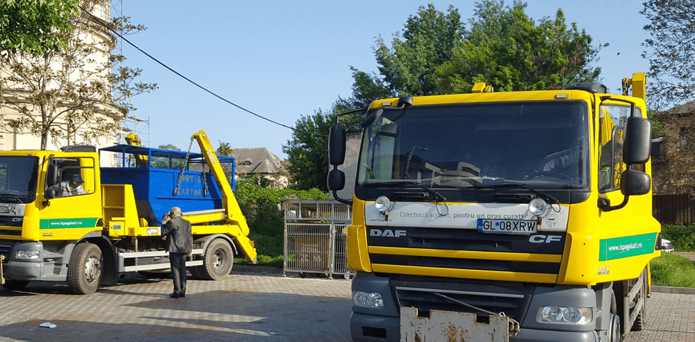Muncitor de la Salubrizare Galați, strivit de autoutilitara condusă de colegul lui
