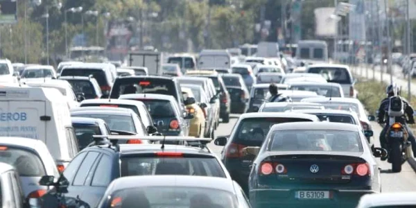 Pe DN72 Gaesti – Targoviste – Ploiesti, circulă în fiecare zi, 10.385 de maşini