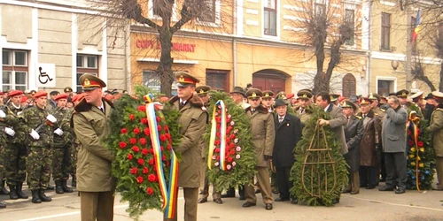 Bistriţenii vor depune coroane în amintirea eroilor