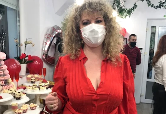 Oana Lis a făcut furori cu decolteul generos la un eveniment monden Sursa: Click! 