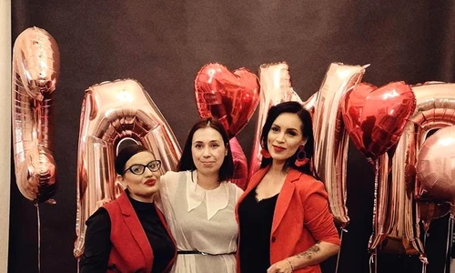 3 camp rouge edition 1 jpg jpeg