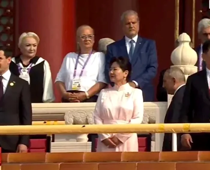 Adrian Năstase și Viorica Dăncilă, în tribună la Beijing FOTO: Blog Adrian Năstase