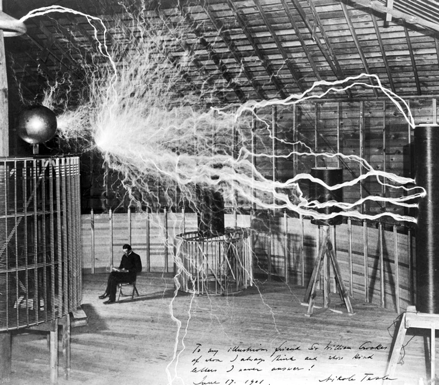 Tesla ar fi inventat arma în 1934 / foto: wikimedia