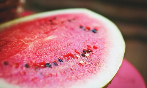 Pepenele, cel mai toxic fruct  Semnele care îţi arată că este plin de pesticide  jpeg