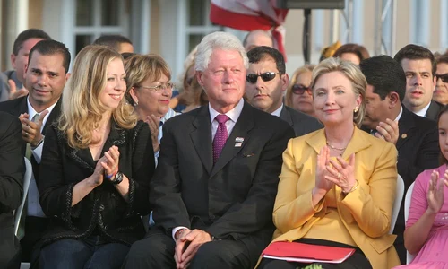 hillary clinton chelsea clinton si bill clinton 85765584 jpeg