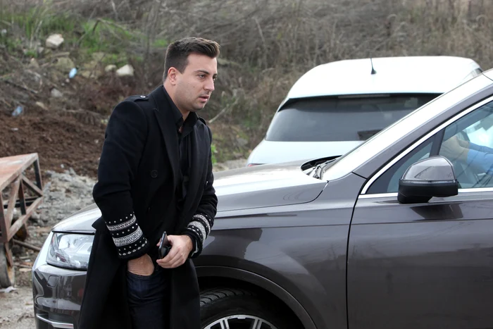 Valentin Sanfira, printre cei care l-au condus pe ultimul drum pe soțul Mariei Cârneci