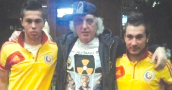 Juniorii Alin Dobrosavlevici şi Andrei Manole s-au pozat cu mândrie în Serbia cu interlopul Buturovici