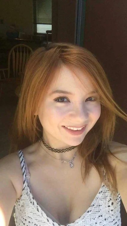 alice little 03