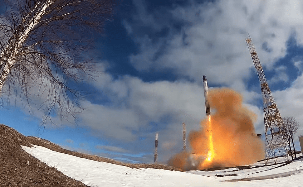 Rusia a testat cu succes o rachetă balistică intercontinentală. Avertismentul pentru Ucraina VIDEO