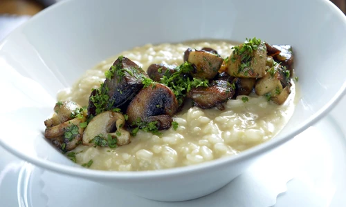 20275239   risotto with mushrooms and meat jpeg