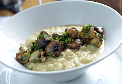 20275239   risotto with mushrooms and meat jpeg