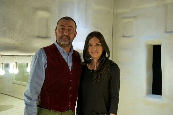 
    Simona Halep, alaturi de realizatorul emisiunii Garantat 100%FOTO: Instagram  