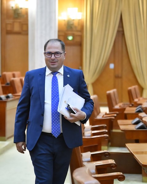 Poslanec PSD Florin Mircea odstopil iz parlamenta