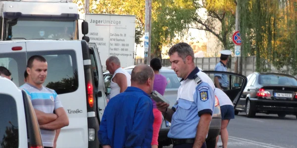 Şoferii implicaţi în accident au fost testaţi cu aparatul etilotest
