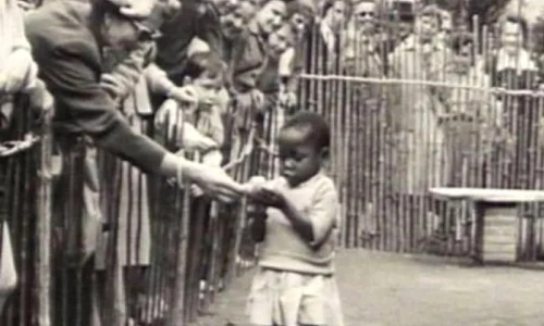 Grădinile zoo umane, divertismenul rasist al occidentalilor în secolul XX jpeg