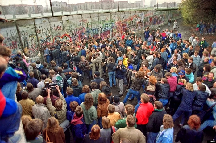 the Fall of the Berlin Wall in 1989 9 jpg jpeg