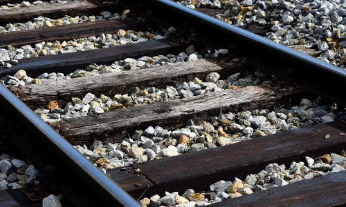 sine de tren FOTO: Pixabay