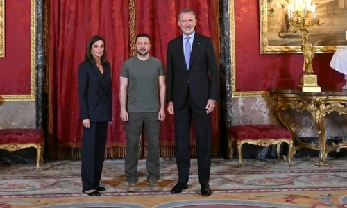 Volodimir Zelenski cu Regina Letizia si Regele Felipe la Madrid   Casa Majestatii Sale 1 (2) jpg