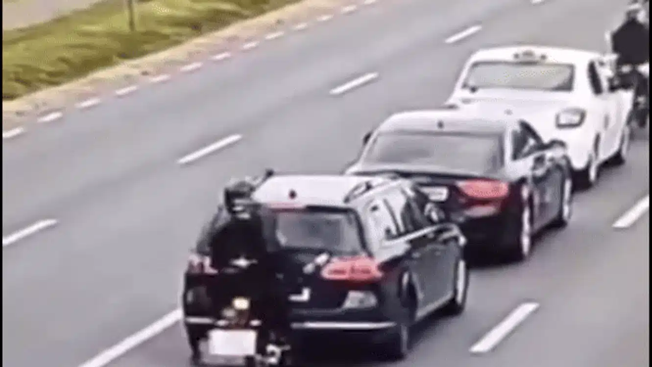 A fost întocmit un dosar pentru vătămare corporală din culpă. 