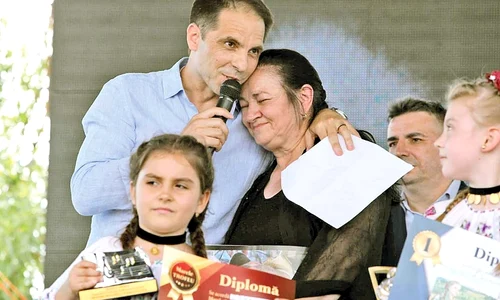 12 dan negru jpeg