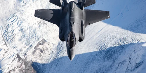 f 35 53991934975 o jpg