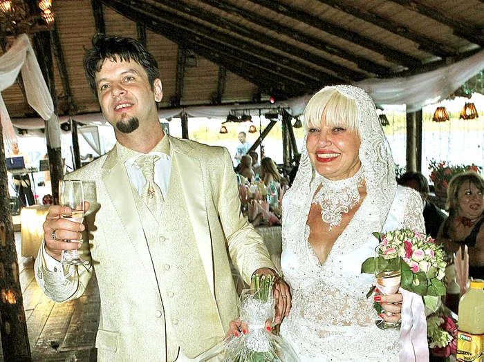 Liviu şi Israela sunt căsătoriţi din 2008Foto: arhiva Click!