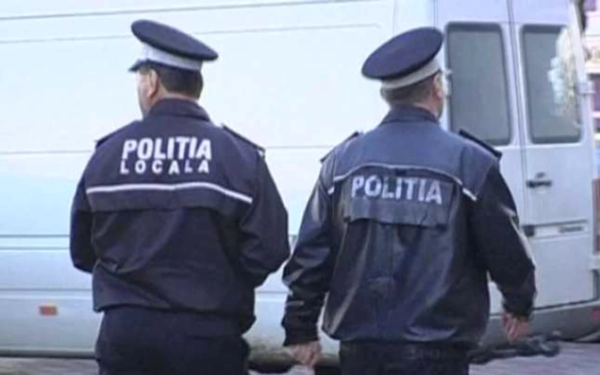 Politist lovit cu masina si agresiune in Piata Izvoarele FOTO: Arhiva