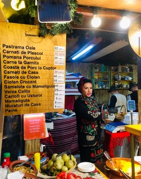 Prețurile însă au sărit în aer La Târgul de Crăciun din Piața Constituției foto: Alina Erimia 