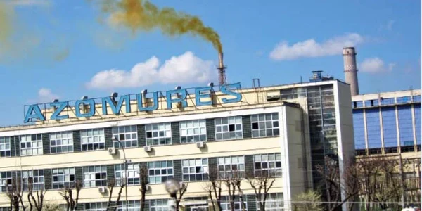 Ameropa nu a cumpărat acţiuni Azomureş, ci societăţile holding care deţineau aproximativ 76% din titlurile combinatului  