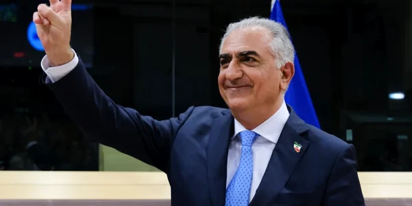 Reza Pahvlani Shutterstock jpg