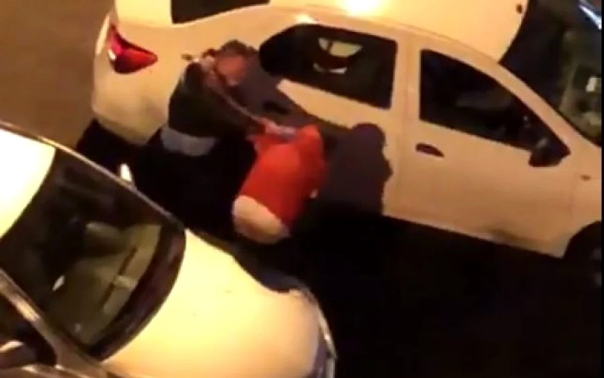 
    Omul legii, ca pe ringul de boxFoto: Captură video  