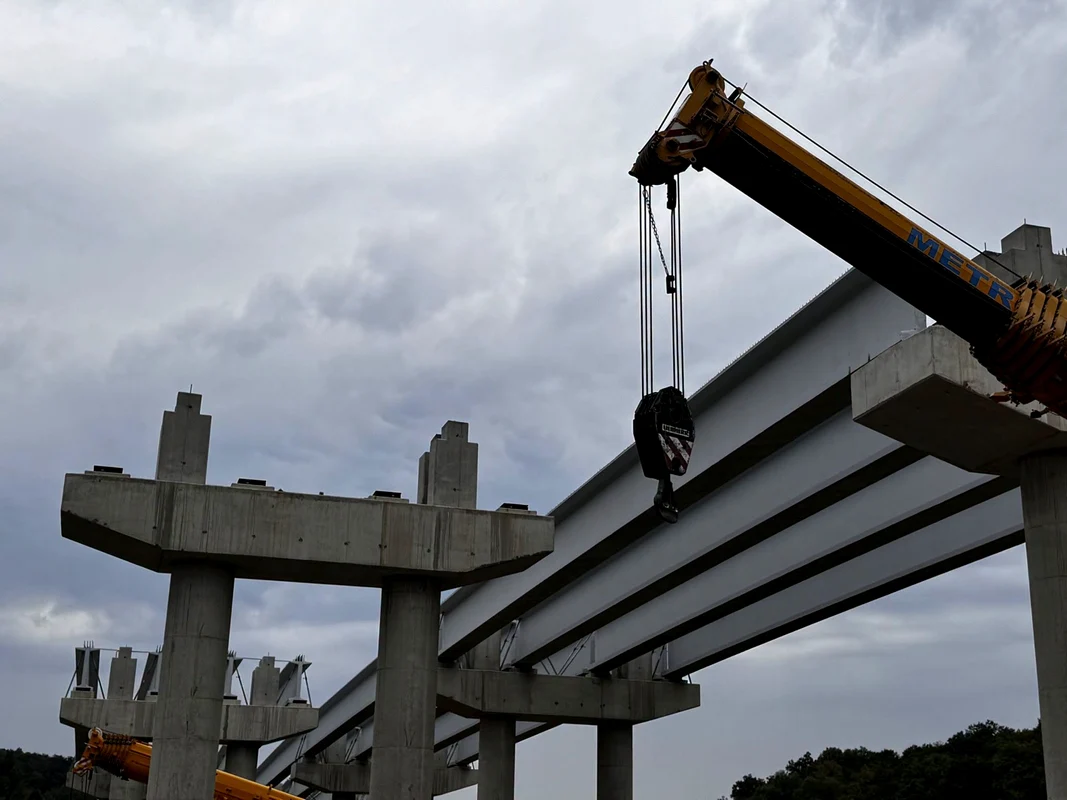 Viaductul mare de pe Autostrada Lugoj Deva  Foto DRDP Timișoara (10) jpg