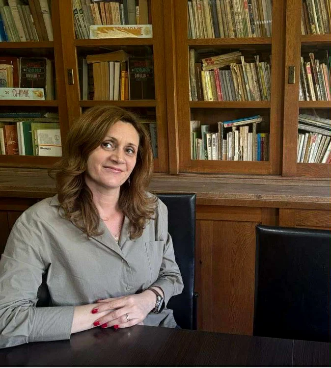 Adelina Beldugan, profesoară de Limba și literatura română 