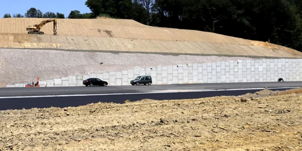 autostrada lugoj deva lucrari holdea