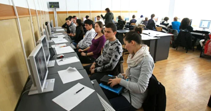 550 de profesori din Zalău au participat la cursurile pentru dobândirea certificării ECDL