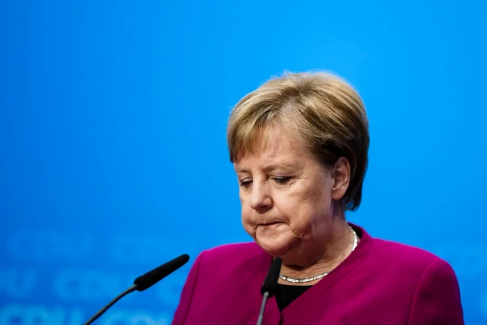 Angela Merkel, în timpul conferinţei de presă în care şi-a anunţat planurile Foto: EPA/EFE