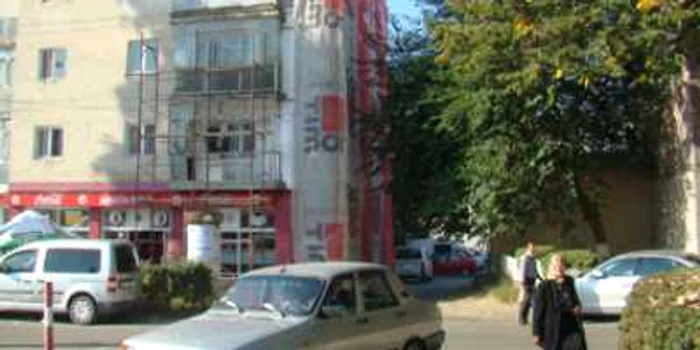 Botoşani: Botoşănenii, sătui să aştepte bani de izolaţii