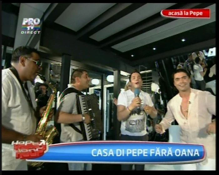 Pepe, fericit la inaugurarea apartamentului renovat