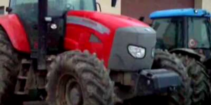 Cele şase tractoare valorează peste 460.000 de euro FOTO: politiadefrontiera.ro