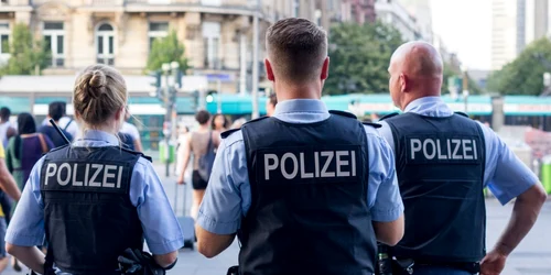 politie germania foto shutterstock