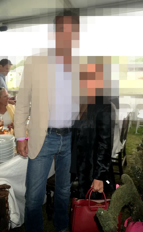 Mary Kate Olsen si Sarkozy jpeg