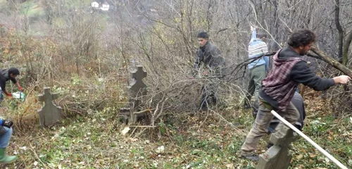 cimitirul din balta