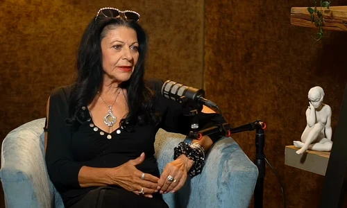 Elena Cârstea la podcastul Despre femeie cu Mihaela Tatu   captură de ecran (3) png